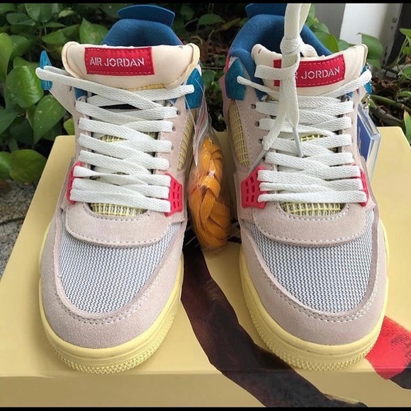 Jordan 4 retro union guava ice.. - Picture 3 of 3